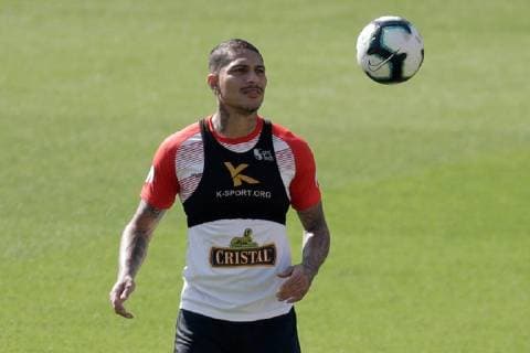 Peru s national soccer team player Paolo Guerrero attends a training session at the Pacaembu stadium, in Sao Paulo, Brazil, 20 June 2019. Peru will face Brazil on Saturday in a match for group A of Copa America 2019. Training of Peru in Copa America !ACHTUNG: NUR REDAKTIONELLE NUTZUNG!  Copyright: xFernandoxBizerraxJr.x COPAME1105 20190620-636966540236661505