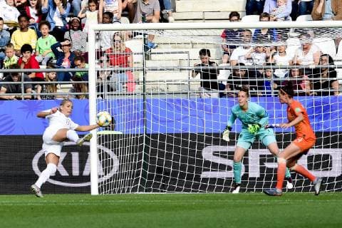 Adriana Leon (Canada) FOOTBALL : Pays Bas vs Canada - Coupe du Monde Feminine - Reims - 20 06 2019 JBAutissier Panoramic 