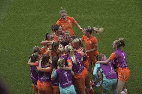 But de Anouk Dekker et joie hollandaise FOOTBALL : Coupe du Monde femine france 2019 - Netherlands vs Canada - 20 06 2019 MAO Panoramic 