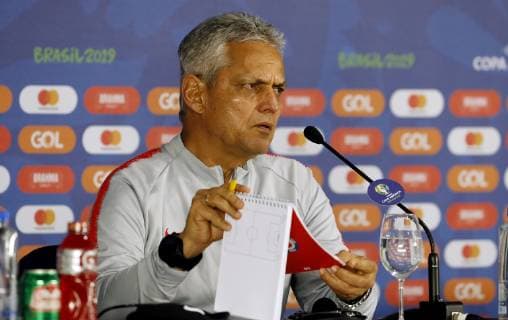 Coach of the Chilean soccer team Reinaldo Rueda speaks during a press conference, PK, Pressekonferenz at the Fonte Nova Arena in Salvador, Brazil, 20 June 2019. Press conference of the national soccer team of Chile !ACHTUNG: NUR REDAKTIONELLE NUTZUNG!  Copyright: xMauricioxDuenasxCastanedax COPAME1166 20190621-636966796617571283