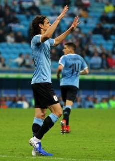 20th June 2019, Arena do Gremio, Porto Alegre, Brazil. Copa America international football, Uruguay versus Japan; Edinson Cavani of Uruguay frustrated as a chance goes begging  ActionPlus12146040 MaxxPeixoto