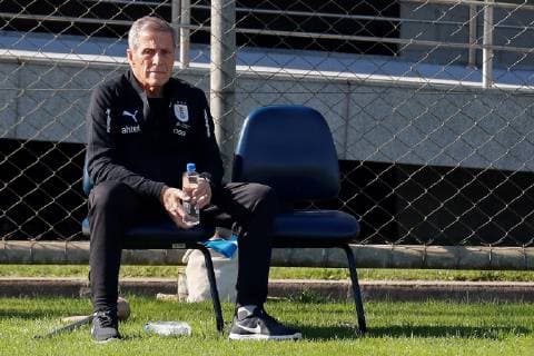 Uruguayan national soccer team coach Oscar Tabarez participate in a training session, at the Gremio club training center, in Porto Alegre, Brazil, 21 June 2019. Entrenamiento de Uruguay, en Porto Alegre !ACHTUNG: NUR REDAKTIONELLE NUTZUNG!  Copyright: xSebastiaoxMoreirax COPAME1218 20190621-636967400130186297