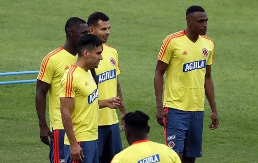 Colombia s national soccer team player Radamel Falcao (2L) participates in a training session at the Barradao stadium, in Salvador, Brazil, 21 June 2019. Colombia s national soccer team training session in Salvador !ACHTUNG: NUR REDAKTIONELLE NUTZUNG!  Copyright: xMauricioxDuenasxCastanedax COPAME1245 20190621-636967541036401537