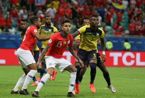 Ecuador vs Chile SALVADOR, BA - 21.06.2019: ECUADOR VS CHILE - Ecuador v Chile, valid for the 2019 Copa America group stage, held this Friday (21) at the Fonte Nova Arena in Salvador, Bahia, Brazil. (Photo: Tiago Caldas Fotoarena) x1751058x  TiagoxCaldas