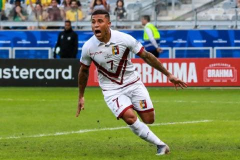 Bolivia vs Venezuela BELO HORIZONTE, MG - 22.06.2019: BOLIVIA VS VENEZUELA - Darwin Machis, scored the first goal of Venezuela during a match between Bolivia and Venezuela, valid for the group stage of the 2019 Copa America, held this Saturday (22) at the Mineirão Stadium in Belo Horizonte, MG. (Photo: Dudu Macedo Fotoarena) x1751253x  DuduxMacedo