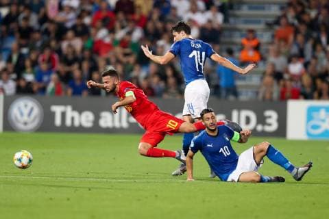 Belgium s Siebe Schryvers, Italian Federico Chiesa and Italian Rolando Mandragora fight for the ball during a soccer game between Belgium s national U21, U 21 team and Italy s U21 team, Saturday 22 June 2019, match 3 3 in group A at the 2019 European championships Under 21 in Reggio, Italy. BRUNOxFAHY  x05611155x