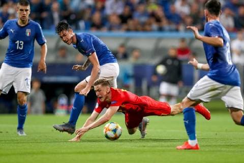 Italian Alessandro Bastoni and Belgium s Alexis Saelemaekers fight for the ball during a soccer game between Belgium s national U21, U 21 team and Italy s U21 team, Saturday 22 June 2019, match 3 3 in group A at the 2019 European championships Under 21 in Reggio, Italy. BRUNOxFAHY  x05611157x