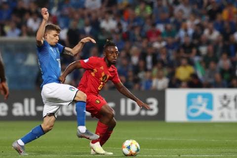 Nicolo Barella of Italy and Ryan Heynen of Belgium Reggio Emilia 22-06-2019 Stadio Città del Tricolore Football UEFA Under 21 Championship Italy 2019 Group Stage - Final Tournament Group A Belgium - Italy Photo Cesare Purini Insidefoto CesarexPurini