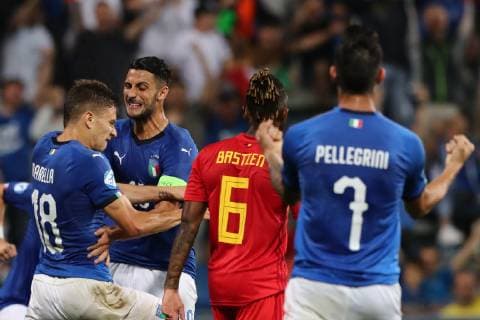 Nicolo Barella of Italy celebrates with team mates after scoring a goal Reggio Emilia 22-06-2019 Stadio Città del Tricolore Football UEFA Under 21 Championship Italy 2019 Group Stage - Final Tournament Group A Belgium - Italy Photo Cesare Purini Insidefoto CesarexPurini
