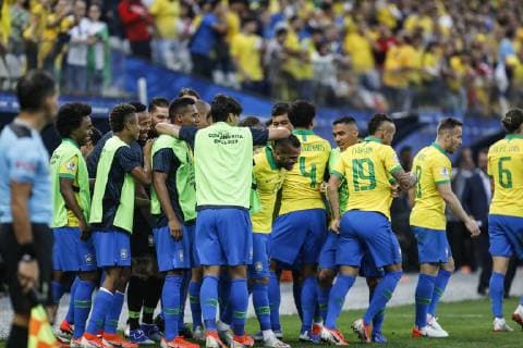 Peru vs. Brazil SÃO PAULO, SP - 22.06.2019: PERU VS. BRAZIL - Celebration of the goal of Daniel Alves, the fourth of Brazil during a match between Peru and Brazil, valid for the group phase of Copa America 2019, held this Saturday (22) at the Corinthians Arena in São Paulo, SP. (Photo: Ricardo Moreira Fotoarena) x1751313x  RicardoxMoreira