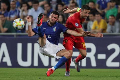 June 22, 2019 - Reggio Emilia, Reggio Emilia, Italy - Arturo Calabresi of Italy U21, U 21 Siebe Schrijvers of Belgium U21 during the UEFA UNDER21 Championship match between Italy and Belgium at Stadio Citt Del Tricolore on June 22, 2019 in Reggio Emilia, Italy. Belgium v Italy: Group A - 2019 UEFA U-21 Championship  - ZUMAn230 20190622_zaa_n230_618 Copyright: xEmmanuelexCiancaglinix