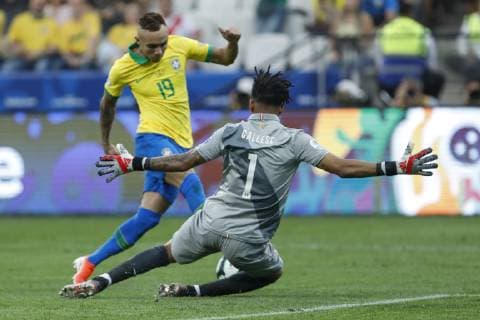 Peru vs. Brazil SÃO PAULO, SP - 22.06.2019: PERU VS. BRAZIL - Everton during a match between Peru and Brazil, valid for the 2019 Copa America group stage, held this Saturday (22) at the Corinthians Arena in São Paulo, SP. (Photo: Ricardo Moreira Fotoarena) x1751425x  RicardoxMoreira