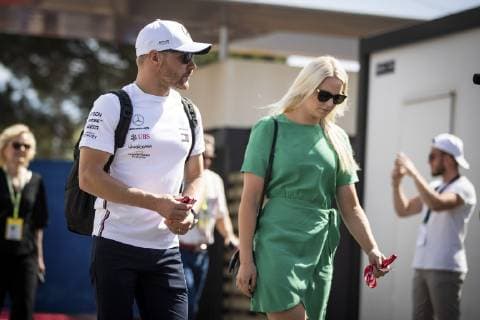 Motorsports: FIA Formula One World Championship, WM, Weltmeisterschaft 2019, Grand Prix of France, 77 Valtteri Bottas (FIN, Mercedes AMG Petronas Motorsport) with his wife Emilia Le Castellet France