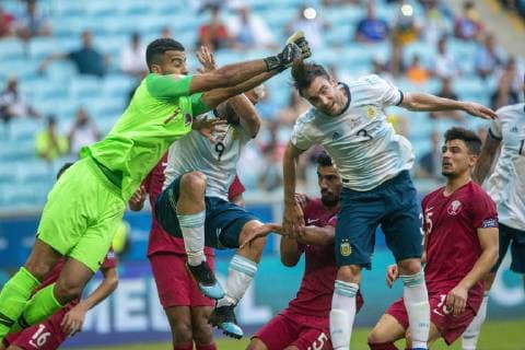 Qatar vs Argentina PORTO ALEGRE, RS - 23.06.2019: QATAR VS ARGENTINA - Sergio Agüero and Nicolás Tagliafico compete during a match between Qatar and Argentina, valid for the 2019 Copa America group stage, held this Sunday (23) at the Grêmio Arena in Porto Alegre, RS. (Photo: Raul Pereira Fotoarena) x1751729x  RaulxPereira