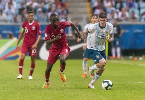 Qatar vs Argentina PORTO ALEGRE, RS - 23.06.2019: QATAR VS ARGENTINA - Rodrigo De Paul is bidding during a match between Qatar and Argentina, valid for the 2019 Copa America group stage, held this Sunday (23) at the Grêmio Arena in Porto Alegre, RS. (Photo: Raul Pereira Fotoarena) x1751818x  RaulxPereira