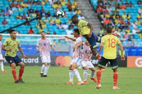 Colombia vs Paraguay SALVADOR, BA - 23.06.2019: COLOMBIA VS PARAGUAY - Jefferson Lerma defends his head during a match between Colombia and Paraguay, valid for the group stage of the Copa America 2019, held this Sunday (23) at the Arena Fonte Nova in Salvador, BA. (Photo: Mauro Akiin Nassor Fotoarena) x1751924x  MauroxAkiinxNassor