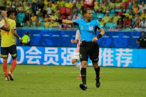 Colombia vs Paraguay SALVADOR, BA - 23.06.2019: COLOMBIA VS PARAGUAY - Victor Hugo Carrillo Casanova (Peru), referee during match between Colombia and Paraguay, valid for the groups phase of Copa America 2019, held this Sunday (23) at the Arena Fonte Nova in Salvador, BA. (Photo: Mauro Akiin Nassor Fotoarena) x1751961x  MauroxAkiinxNassor