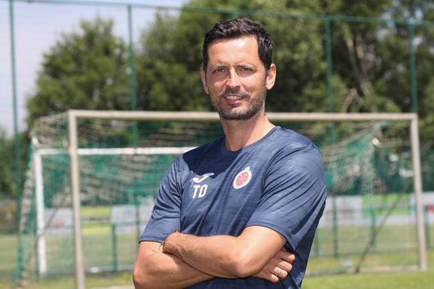 Virton s head coach Dino Toppmoller pictured during a training session of Belgian soccer team Royal Excelsior Virton, Monday 24 June 2019 in Virton, in preparation of the upcoming the 2019-2020 Proximus League season. BRUNOxFAHY  x05612199x