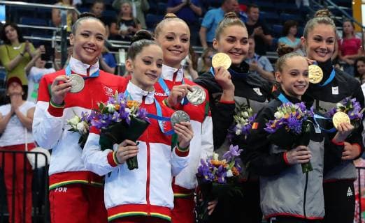 22.06.2019 Minsk(Belarus) 2nd Europaspiele Acrobatic Gymnastics — Women s Groups Dynamic medal ceremony Portugal silver medalists:Francisca Maia,Francisca Sampaio Maia,Barbara Da Silva Sequeira with Belgium gold medalists:Britt VANDERDONCKT,Charlotte VAN ROYEN, Talia De Troyer :Str 