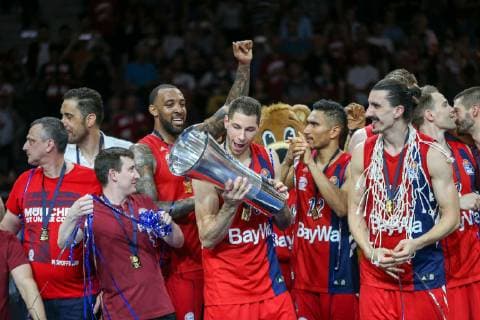 Stefan Jovic 16 FC Bayern Basketball holds the cup at the winners photo, head coach Dejan Radonjic FC Bayern Basketball , Derrick Williams 23 FC Bayern Basketball , Maodo Lo 12 FC Bayern Basketball , Nihad Djedovic 14 FC Bayern Basketball , FC Bayern Basketball vs Alba Berlin, Basketball, BBL, Playoffs, Final 23 06 2019 Munich Bayern Germany Copyright: xkolbert-press ChristianxKolbertx