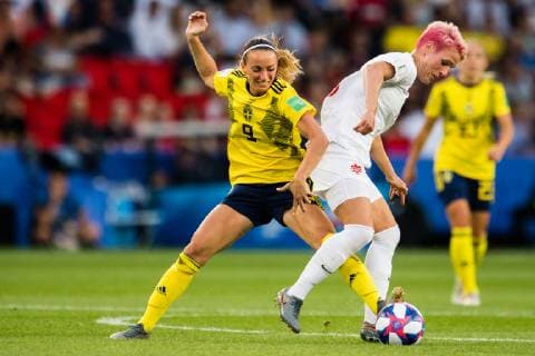 190624 Kosovare Asllani of Sweden and Sophie Schmidt of Canada during the FIFA WomenÂ s World Cup round of sixteen match between Sweden and Canada on June 24, 2019 in Paris Photo Simon Hastegard Bildbyran Kod SH 180086 bbeng fotboll football fotball soccer dam women kvinner frankrike france vm vm 2019 verdensmesterskap världsmästerskap fifa women s world cup 2019 world cup attondelsfinal knockout stage canada kanada sverige sweden,  Copyright: SIMONxHASTEGARD BB190624SH045
