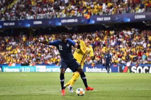Photo Massimo Paolone LaPresse June 24, 2019 Cesena, Italy soccer France vs Romania - UEFA Under 21 Championship Italy 2019 - Group stage final tournament Group C - "Dino Manuzzi" stadium. In the pic: Jonathan Ikone (Francia) competes for the ball with Alexandru Cicaldau (Romania)  Copyright: xMassimoxPaolone LaPressex