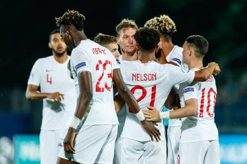 Serravalle, San Marino, 24 06 2019, UEFA U 21 European Championship Italy 2019, Group stage, Group C, Croatia England, cheers, goal celebrationJames Maddison GBR after the goal to 1 2 Defodi 01048 184153 Defodi-048