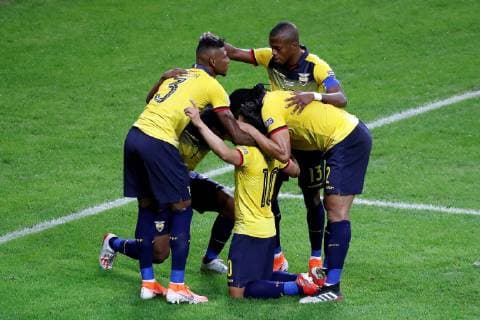 Ecuador s players jubilate a goal by Angel Mena during the Copa America 2019 Group C soccer match between Ecuador and Japan, at Mineirao Stadium in Belo Horizonte, Brazil, 24 June 2019. Ecuador vs. Japan !ACHTUNG: NUR REDAKTIONELLE NUTZUNG!  Copyright: xPauloxFonsecax SCA1876 20190625-636970248997334973