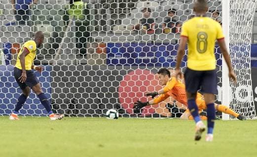 Football: Copa America Japan goalkeeper Eiji Kawashima makes a save during the first half of a 1-1 draw with Ecuador in a Copa America Group C match on June 24, 2019, in Belo Horizonte, Brazil. 