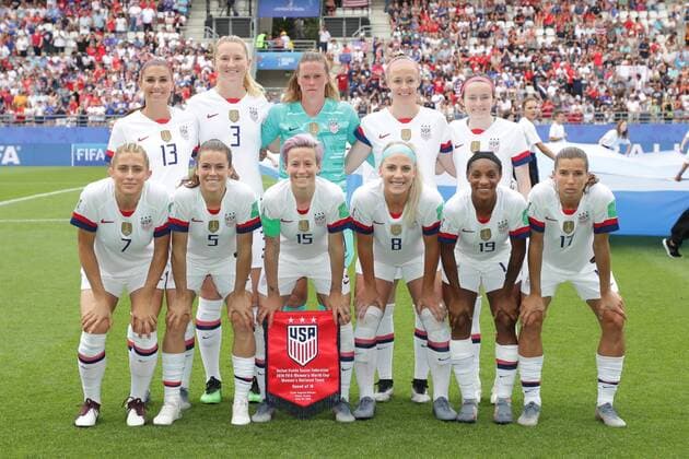 USA women s national team, Nationalteam group line-up (USA), JUN 24, 2019 - Football Soccer : USA women s national team group, Mannschaftsbild, Totale (L-R) Alex Morgan, Samantha Mewis, Alyssa Naeher, Becky Sauerbrunn, Rose Lavelle front: Abby Dahlkemper, Kelly O Hara, Megan Rapinoe, Lulie Ertz, Crystal dunn, Tobin Heath prior to the FIFA Women s World Cup France 2019 Round of 16 match between USA and Spain at Stade Auguste-Delaune in Reims, France. Noxthirdxpartyxsales (106627651)