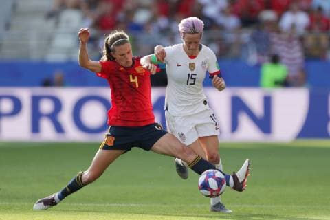 (L-R) Irene Paredes (ESP), Megan Rapinoe (USA), JUN 24, 2019 - Football Soccer : Irene Paredes of Spain challenges for the ball with Megan Rapinoe of USA during the FIFA Women s World Cup France 2019 Round of 16 match between USA and Spain at Stade Auguste-Delaune in Reims, France. Noxthirdxpartyxsales  (106627667)