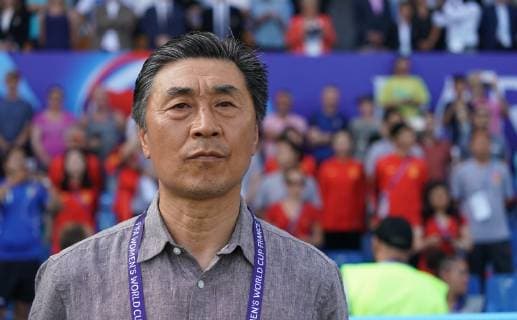 (190625) -- MONTPELLIER, June 25, 2019 -- China s head coach Jia Xiuquan looks on before the round of 16 match between Italy and China at the 2019 FIFA Women s World Cup at Stade de la Mosson in Montpellier, France, June 25, 2019. ) (SP)FRANCE-MONTPELLIER-2019 FIFA WOMEN S WORLD CUP-ROUND OF 16-ITA VS CHN DingxXu 