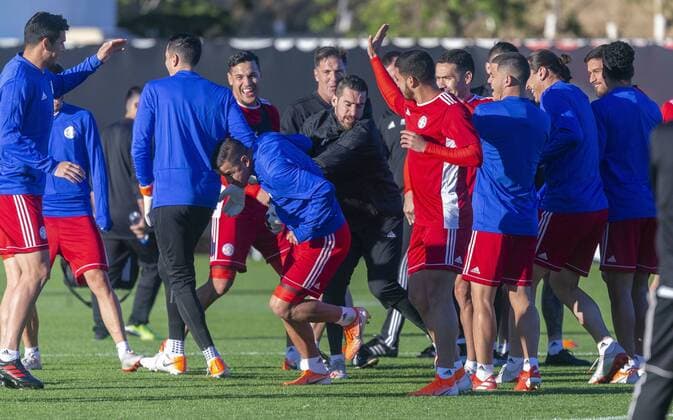 Treino da Selecao Paraguaia PORTO ALEGRE, RS - 26.06.2019: TREINO DA SELEcaO PARAGUAIA - Paraguay selection during training this afternoon (26). Training performed at the CT Park Gigante in Porto Alegre, RS, Brazil. (Photo: Raul Pereira Fotoarena) x1753516x  RaulxPereira