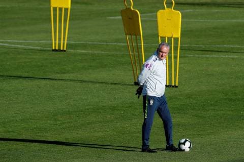 Brazil s national soccer team head coach Tite is seen during a training session, in Porto Alegre, Brazil, 26 June 2019. Brazil will face Paraguay in the Copa America quarter finals on 27 June 2019. Brazil s national soccer team training session !ACHTUNG: NUR REDAKTIONELLE NUTZUNG!  Copyright: xSebastiãoxMoreirax COPAME1865 20190626-636971888296336503
