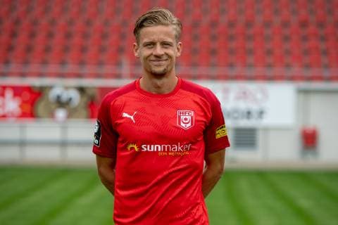 Bentley Baxter Bahn HFC Hallescher Fussballclub e V 3 Liga, Germany, portrait date 2019 2020, Halle Saale Sachsen Anhalt Germany