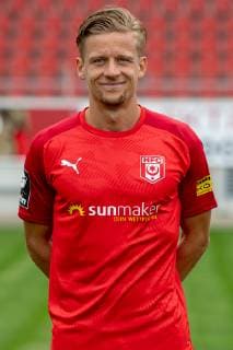 Bentley Baxter Bahn HFC Hallescher Fussballclub e V 3 Liga, Germany, portrait date 2019 2020, Halle Saale Sachsen Anhalt Germany