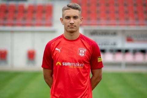 Julian Guttau HFC Hallescher Fussballclub e V 3 Liga, portrait date 2019 2020, Halle Saale Sachsen Anhalt Germany