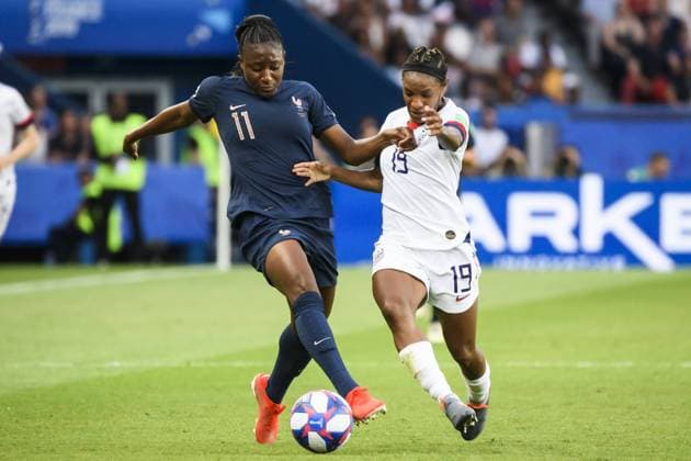 28 06 2019, xkvx, Football Womens World Cup Quarter Finals in France, France USA emspor, v l Kadidiatou Diani National Football Team France , Crystal Dunn National Team USA Paris
