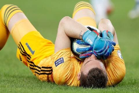 Fußball, Copa America, Venezuela - Argentinien Argentinian goalkeeper Franco Armani grabs the ball during the Copa America 2019 quarter-finals soccer match between Venezuela and Argentina, at Maracana Stadium in Rio de Janeiro, Brazil, 28 June 2019. Venezuela vs. Argentina !ACHTUNG: NUR REDAKTIONELLE NUTZUNG!  Copyright: xFernandoxMaiax SCA21112 20190628-636973590834081172