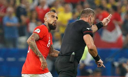 Colombia vs. Chile SÃO PAULO, SP - 28.06.2019: COLOMBIA VS. CHILE - Arturo Vidal of Chile has a goal canceled by the VAR during a match between Colombia and Chile, valid for the quarterfinals of Copa America 2019, held this Friday (28) at the Corinthians Arena in São Paulo, SP. (Photo: Marcelo Machado de Melo Fotoarena) x1754945x  MarceloxMachadoxdexMelo