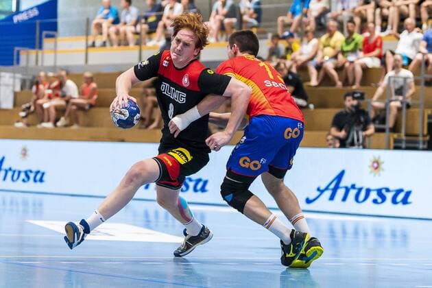 Kloten, Germany 28 June 2019 DHB U21 international match Airport Trophy Spain vs Germany v li Lukas Stutzke Germany Bayer Dormagen , Eneko Goenaga Spain Kloten Sporthalle Ruebisbach Switzerland