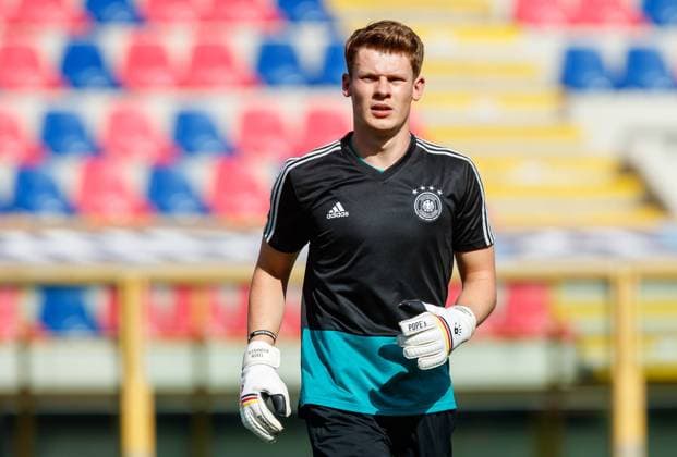 Bologna, Italy, 27 06 2019, UEFA U 21 European Championship Italy 2019, semi-final, Germany Romania, goalkeeper Alexander Nuebel GER watching Bologna Stadium Renato Dall Ara Italy eu images 01048 184594 eu-images-048
