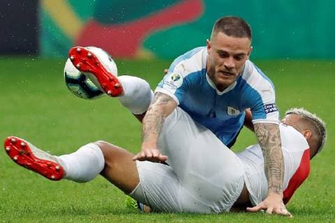 Uruguay s Nahitan Nandez (top) in action against Peruvian Miguel Trauco (down) during the Copa America 2019 quarter-finals soccer match between Uruguay and Peru, at Arena Fonte Nova Stadium in Salvador, Brazil, 29 June 2019. Uruguay vs. Peru !ACHTUNG: NUR REDAKTIONELLE NUTZUNG!  Copyright: xMauricioxDuenasxCastanedax SCA2294 20190629-636974429311345043