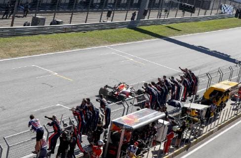 Motorsports: FIA Formula One World Championship, WM, Weltmeisterschaft 2019, Grand Prix of Austria, 33 Max Verstappen (NLD, Aston Martin Red Bull Racing), Spielberg Austria