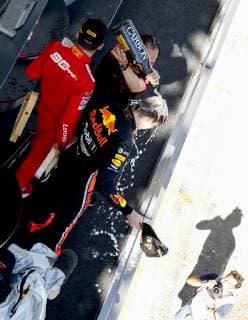 Motorsports: FIA Formula One World Championship, WM, Weltmeisterschaft 2019, Grand Prix of Austria, 33 Max Verstappen (NLD, Aston Martin Red Bull Racing), 16 Charles Leclerc (MCO, Scuderia Ferrari Mission Winnow), Spielberg Austria