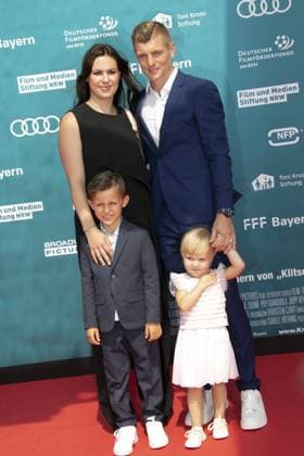 Kroos The Film World Premiere Cinedom Cologne Germany Date 30 06 2019 Toni Kroos with wife Jessica and children Leon and Amelie