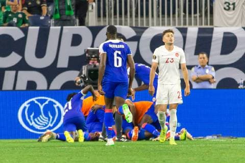 HOUSTON, TX - JUNE 29: Haiti celebrates after taking a lean over Canada during the Quarterfinals match between Haiti and Canada as part of the 2019 CONCACAF Gold Cup on June 29, 2019, at NRG Stadium in Houston, Texas. (Photo by David Buono Icon Sportswire) SOCCER: JUN 29 CONCACAF Gold Cup Quarterfinals - Haiti v Canada Icon190629051