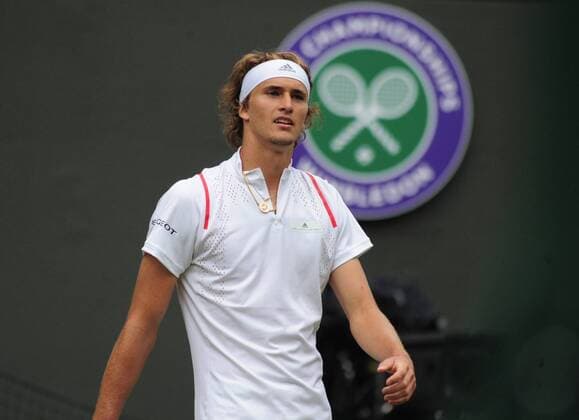 Tennis - 2019 Wimbledon Championships - Week One, Monday (Day One) Men s Singles, 1st Round: Jiri Vesely (CZE) v Alexander Zverev (GER) Alexander Zverev close to defeat on Court 1 COLORSPORT ANDREW COWIE 
