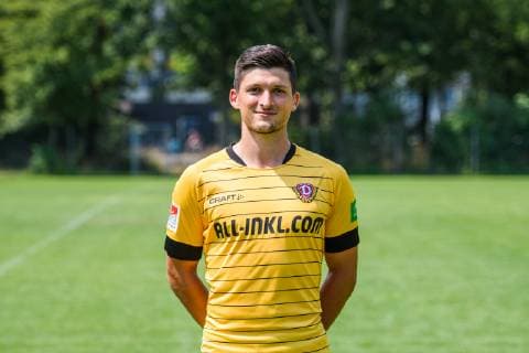 Jannis Nikolaou SG Dynamo Dresden 2 BL, portrait date 2019 2020