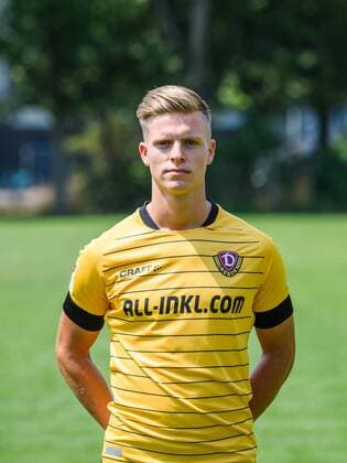 Dzenis Burnic SG Dynamo Dresden 2 BL, portrait date 2019 2020